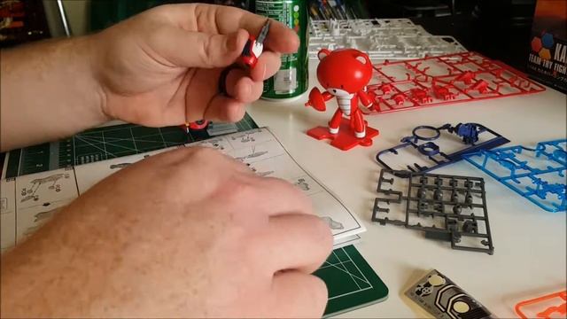 RedBeard Builds Kamiki Burning Gundam!!! смотреть онлайн