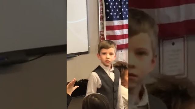 Lincoln as Alexander Graham Bell 3/11/20 смотреть онлайн