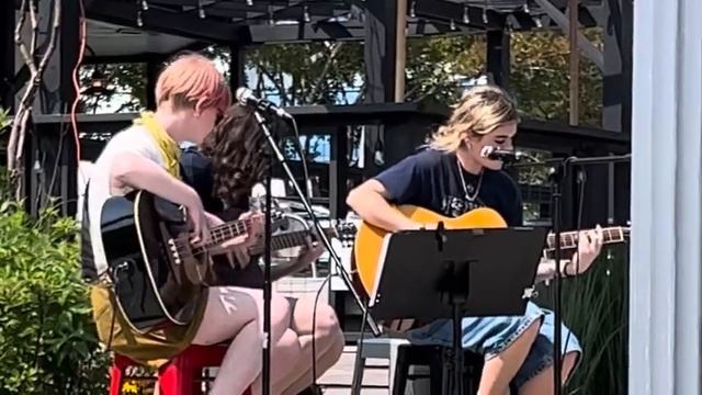 Paranoid Android By Radiohead (Acoustic Cover) - Performed By The Sorvabeach House Band