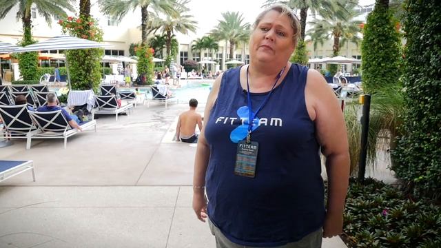 FITTEAM 100 Pound Club Monica Pronek lost over 200 lbs!!! смотреть онлайн