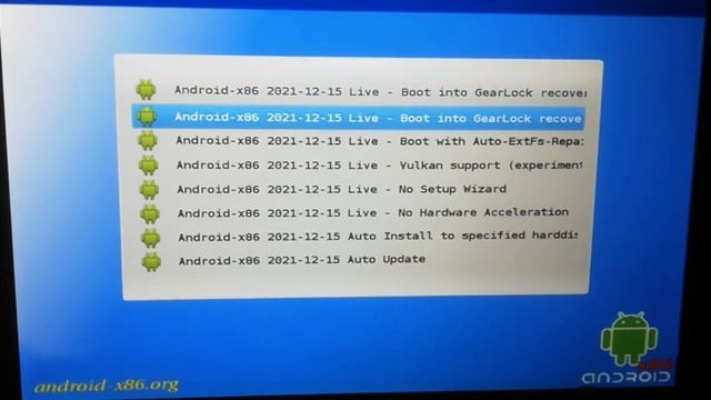 Come Installare Bliss OS 15 Alpha su PC ll Installazione Test Android 12l Su PC/Laptop смотреть онлайн