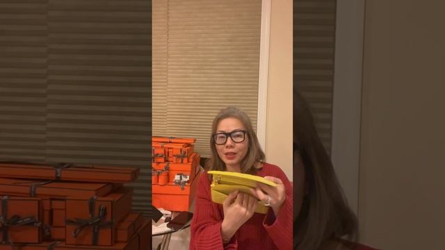 Louis Vuitton Cappucines and Chanel Wallet on Chain (WOC) in 23C series Double Unboxing💛💕💛 смотреть онлайн