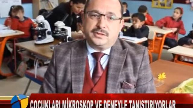 ÇOCUKLARI MİKROSKOP VE DENEYLE TANIŞTIRIYORLAR смотреть онлайн