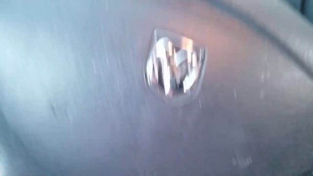 Gage Car Reviews Episode 1,035: 2005 Dodge Caravan SE смотреть онлайн