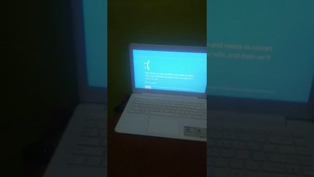 BSOD Windows 10 Error (V2) смотреть онлайн