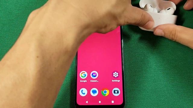 how to view Airpods Pro battery level on Motorola Android Phone смотреть онлайн