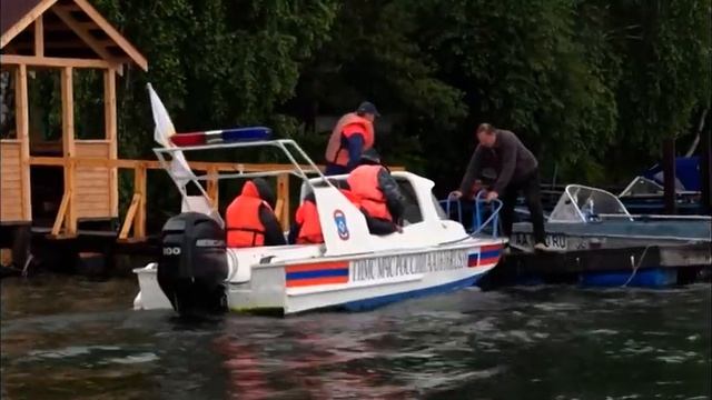 ВОДА НЕ ОТСТУПАЕТ смотреть онлайн