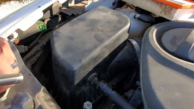 How To: Jeep Cherokee KL Air/Cabin Filter Replacement смотреть онлайн