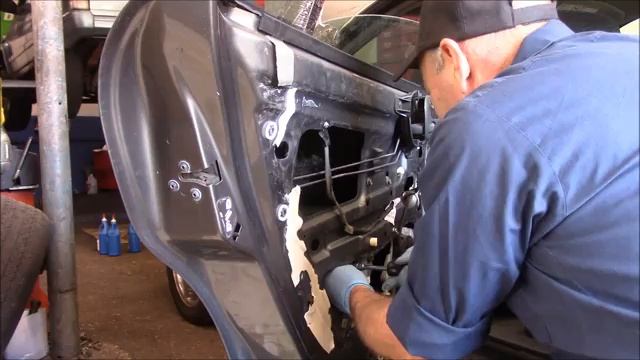 How to replace power window regulator 1999-2006 Pontiac Grand Am смотреть онлайн
