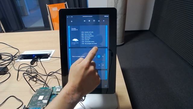 Boot To Qt Android Automotive Edition