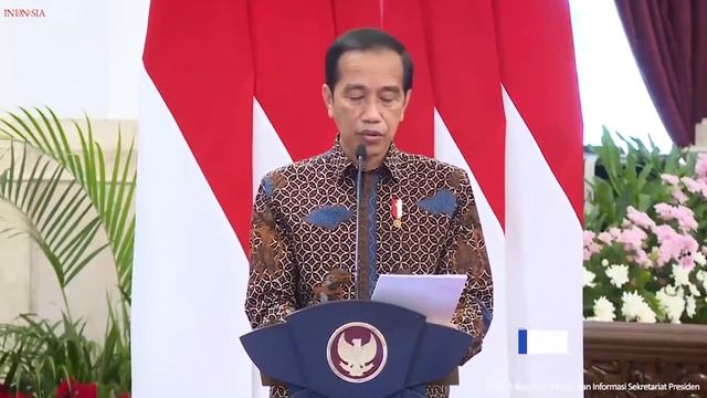 Ini Komitmen Jokowi Menuntaskan Kasus Pelanggaran HAM Berat смотреть онлайн