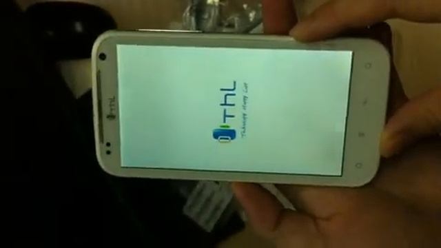 THL W3 MTK6577 Dual Core Android phone+4.5''HD 1280x720+1G RAM 4G ROM смотреть онлайн