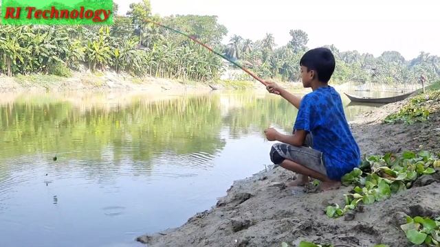 Amazing Village Smart By Fishing With Hook//Traditional Hook Fishing/_/Рыбалка Видео смотреть онлайн