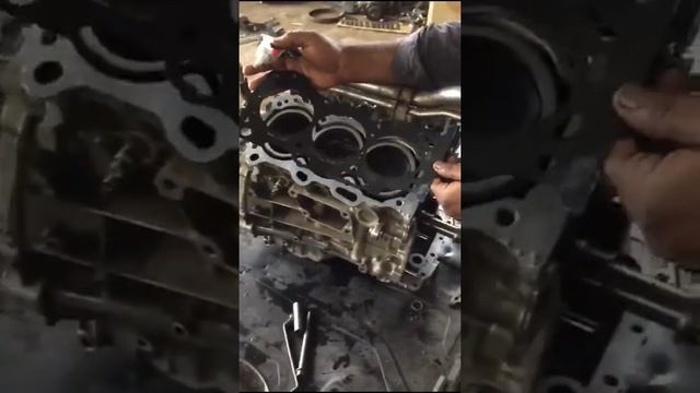 Jeep land closer setting engine kar mechanic from Saudi Arab смотреть онлайн
