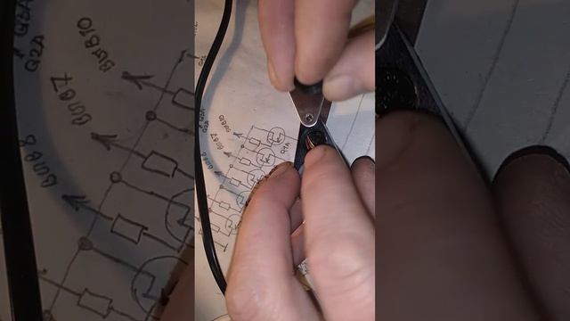 ЛУПА TRIPLET ЗАМЕНА БАТТАРЕЕК