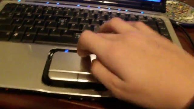 Apple iBook g3, HP deskt windows xp, hp pavilion DV2000 смотреть онлайн