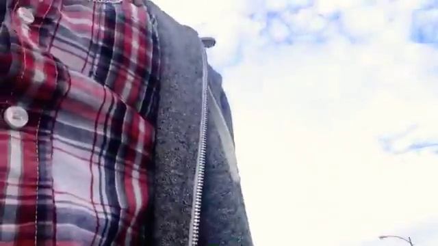 BROKEN WINDOW PRANK!!!!!😈 смотреть онлайн