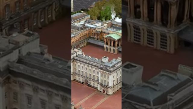 Apple Maps 3D Maps Flyover - Buckingham Palace, London, England смотреть онлайн