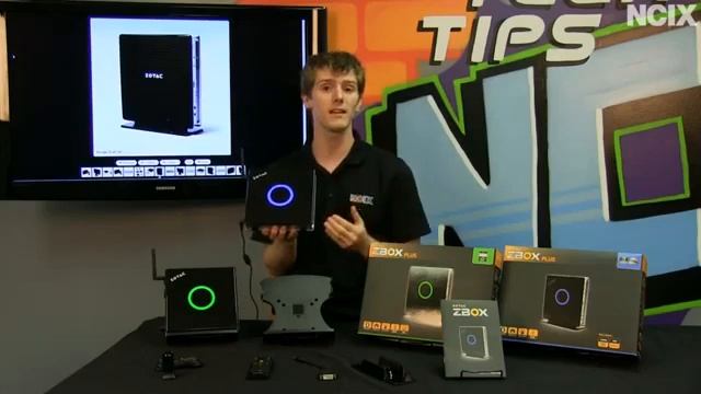 Zotac Zbox Mini PC Showdown Intel D2700 Cedar Trail vs AMD E 450 APU NCIX Tech Tips смотреть онлайн