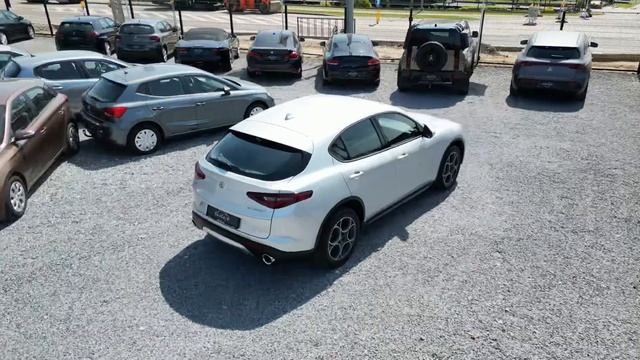 Alfa Romeo Stelvio Q4 - 360 смотреть онлайн