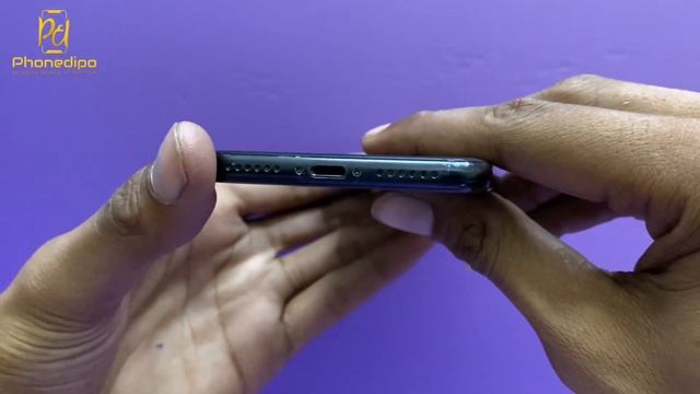 iPhone SE 2020 128GB Black Battery Health- 96% Fair Condition смотреть онлайн