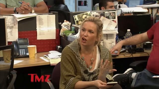 Comedian Mike Epps Makes a Slavery Joke! | TMZ смотреть онлайн