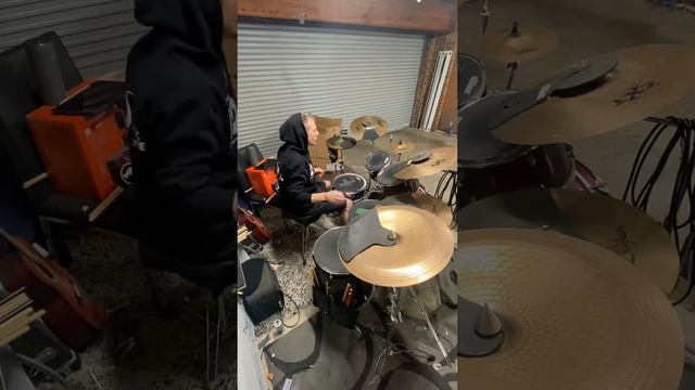 Limp Bizkit - Out of Style 2021 cover смотреть онлайн