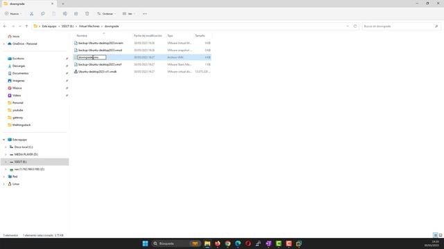 Clonación correcta de Máquinas Virtuales y Cambio de Hostname en Ubuntu смотреть онлайн