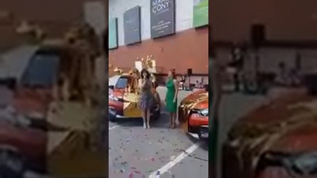 ВРУЧЕНИЕ АВТОМОБИЛЕЙ ОТ КОМПАНИИ AVON ПОБЕДИТЕЛЯМ АКЦИИ