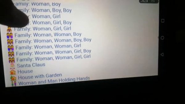 Emojipedia 👪VS🤬