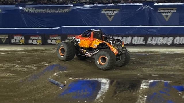 Freestyle - Monster Jam Tacoma Dome 2023 El Toro Loco (Elvis Laines) (Show 5) смотреть онлайн