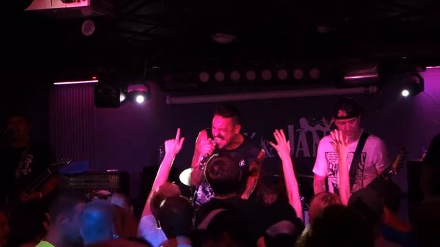 Strung Out - The Animal And The Machine @ Jack & Jane, Moscow, 23.08.2016 смотреть онлайн