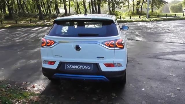SsangYong Korando Ultimate E-Motinon finished in Grand White , video walk around! смотреть онлайн