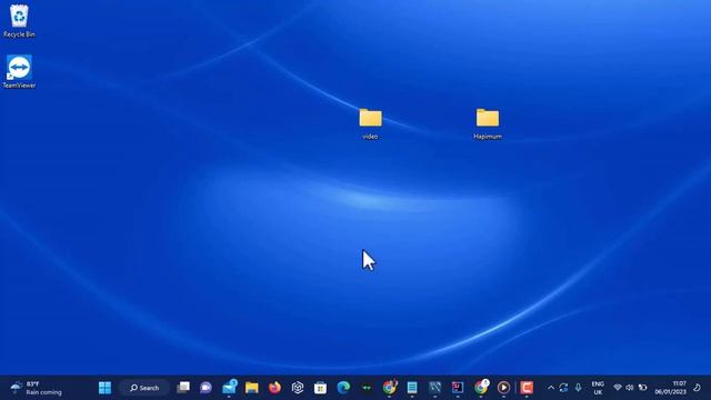 How to Hide a Folder in Windows 11 (Simple tips) смотреть онлайн