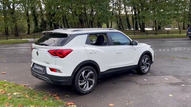 SsangYong Korando Ultimate 1.6 Automatic 2wd finished in Grand White, video walkaround! смотреть онлайн