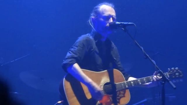 Radiohead - Exit Music (au 3ème rang) - Live @Zénith Strasbourg (FR) - 16.10.2012 (16/21) смотреть онлайн