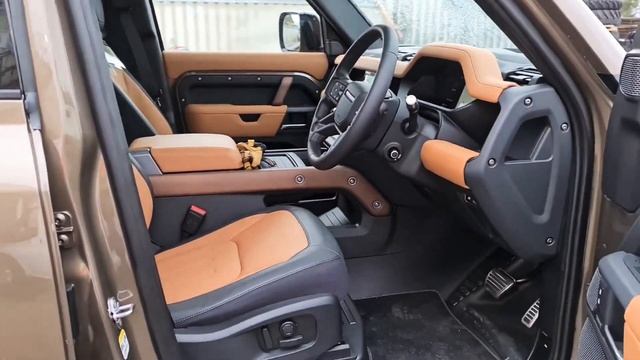2021 Land Rover 110 Defender 3.0 P400 X смотреть онлайн