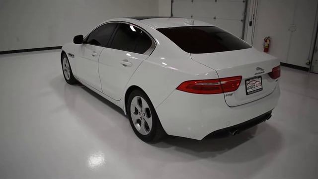 Bosco Auto Group - 2017 Jaguar XE 25t - #977449 смотреть онлайн