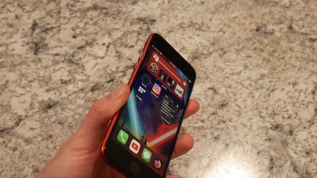 iPhone SE 2020 Retrospective: Should you get the new one? смотреть онлайн