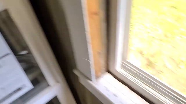 Replacing Stuck Old Painted Wood Windows With Vinyl Replacement Windows смотреть онлайн