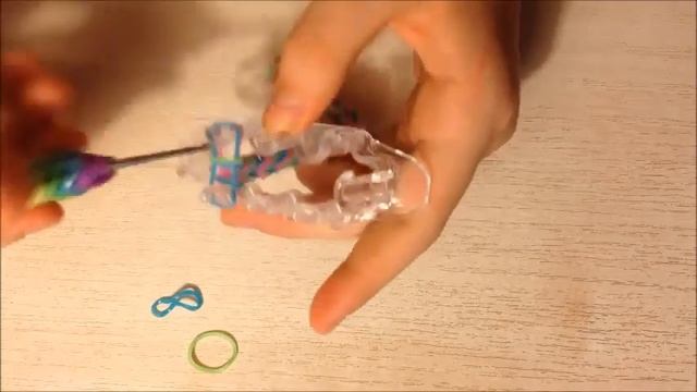 Raindbow Loom Bands Урок 2 Браслет Рыбий хвост смотреть онлайн