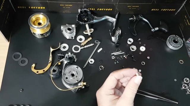 ♡릴팩토리♡ 시마노 테크늄 2500DHG(SHIMANO TECHNIUM 2500DHG MAINTENANCE , SPINNING REEL OVERHAUL) смотреть онлайн