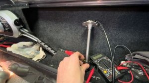 Установка датчика и указателя топлива в лодку Windboat 45 DCX