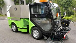 Коммунальная уборочная машина RG8240