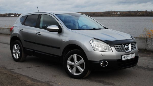 Nissan Qashqai 2,0 МТ 2009