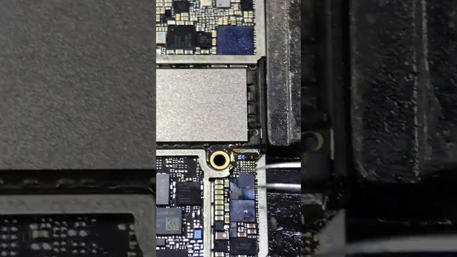 Thay U2 iphone 7plus - by khò độ tay nhỏ - ai có nhu cầu LH - 0981833135 смотреть онлайн