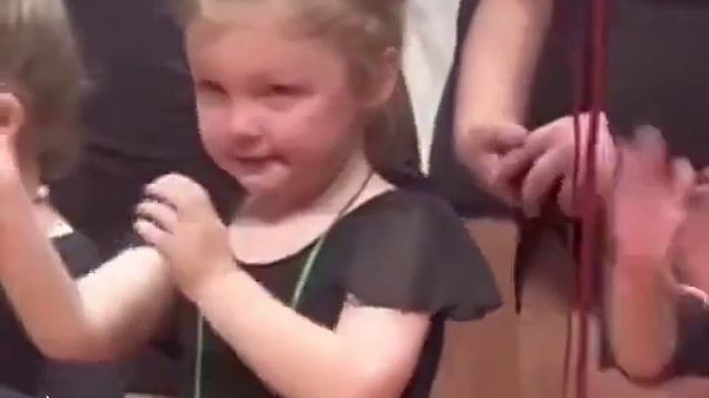 A Child's Emotions When She Finally Saw Her Mom At The Children's Party