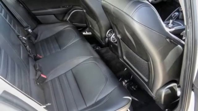 2019 Alfa Romeo Giulia VAN NUYS LOS ANGELES SAN FERNANDO VALENCIA CANOGA PARK PV12353 смотреть онлайн