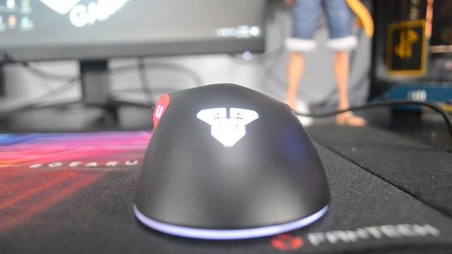 The Best Budget Gaming Combo? - FANTECH X15 Phantom Gaming Mouse and FANTECH VIGIL MP292 Mouse Pad смотреть онлайн
