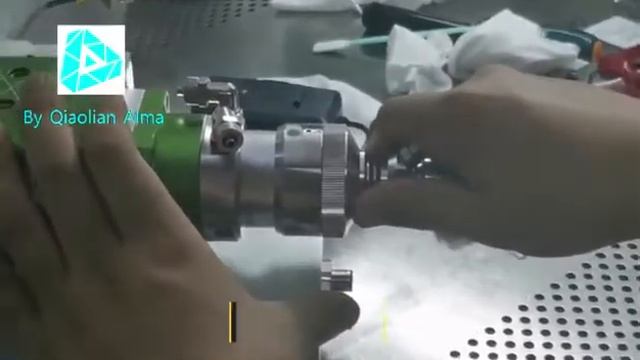 Guía de enchufe láser de fibra